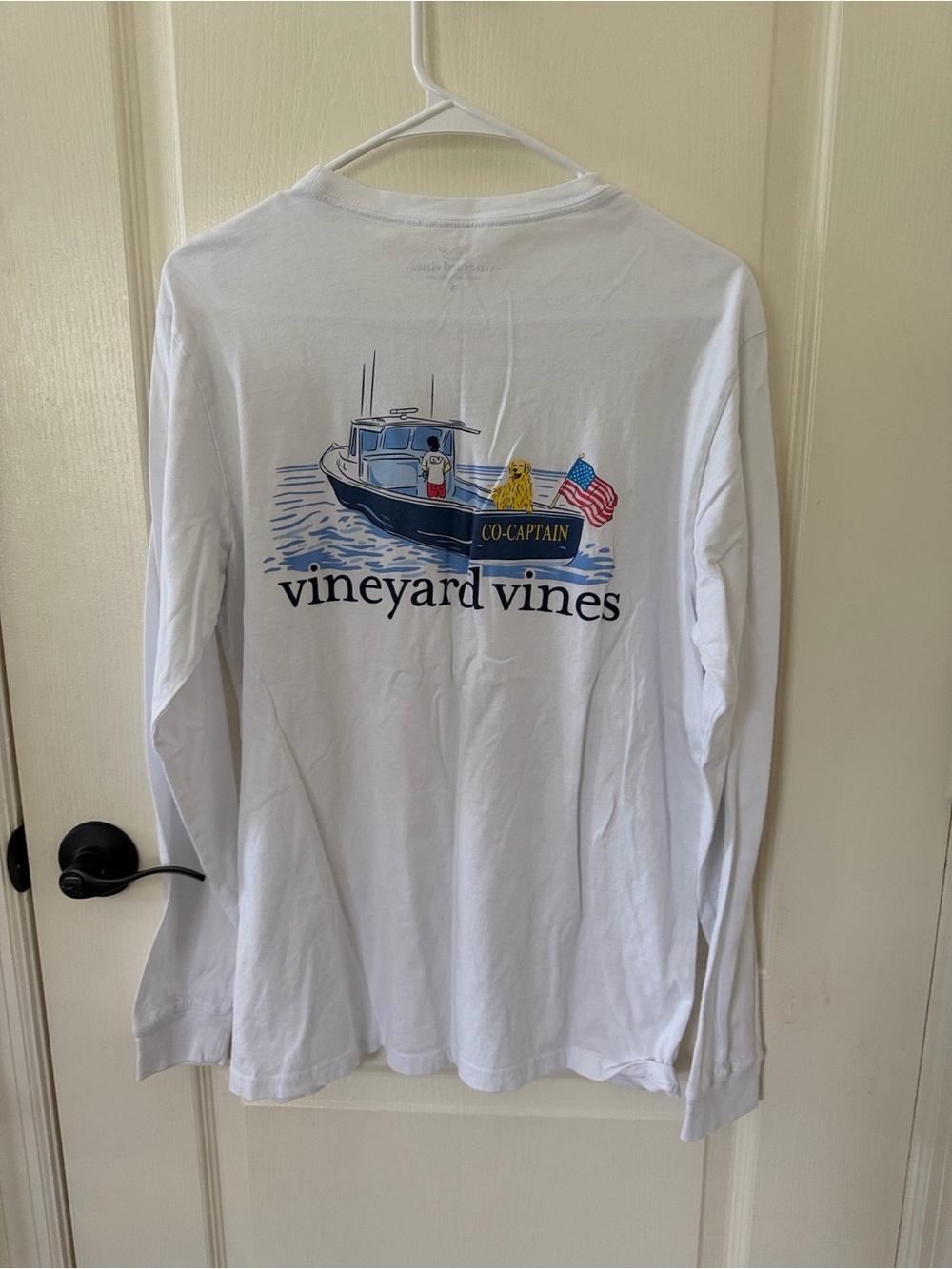 Vineyard Vines White Long-Sleeve Pocket Tee with Blue Patch